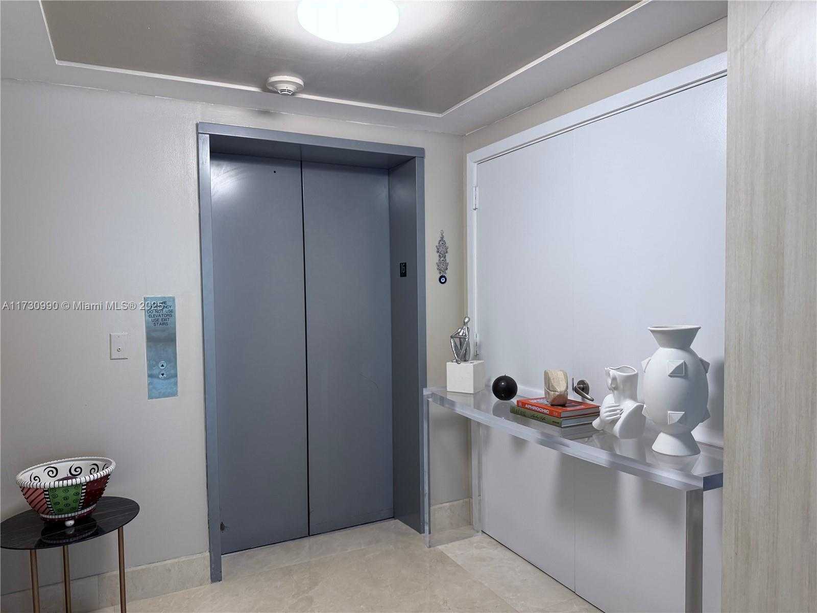 Small Image of 1331 BRICKELL BAY DR #1602, Miami Number 20