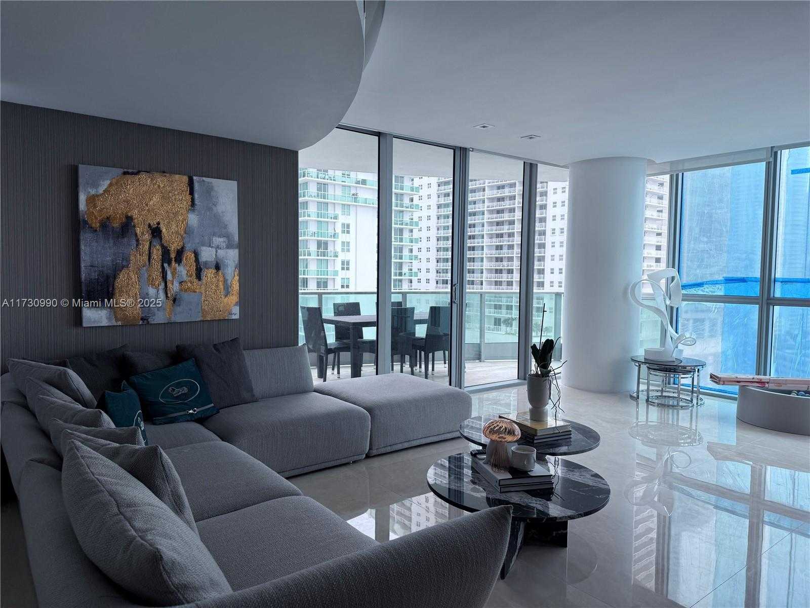 Small Image of 1331 BRICKELL BAY DR #1602, Miami Number 3