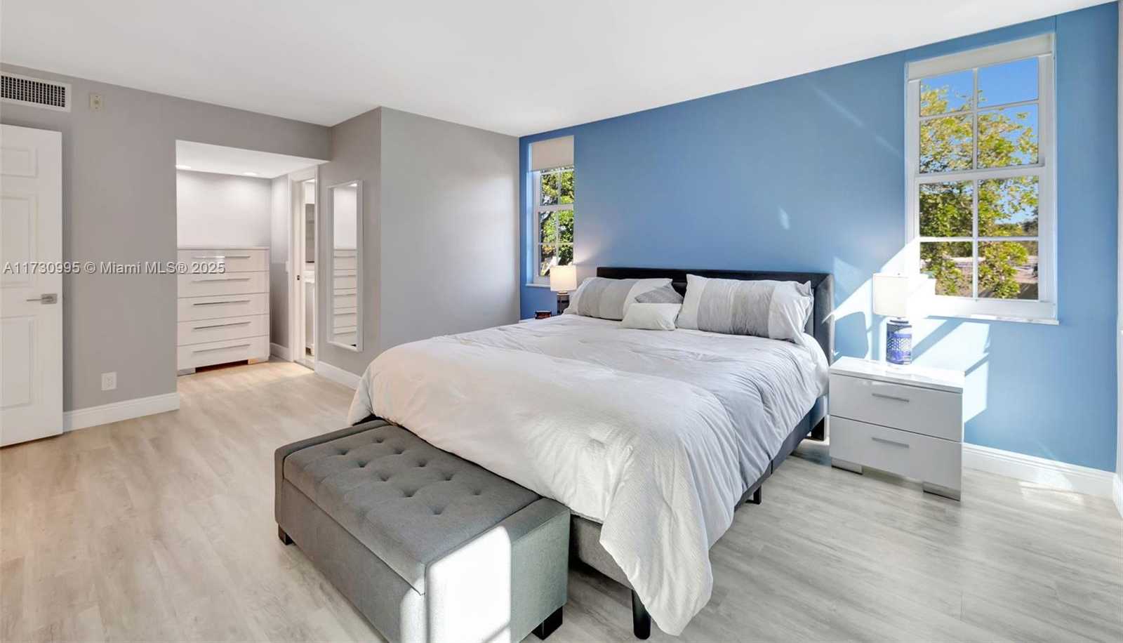 Small Image of 805 CYPRESS BLVD #301, Pompano Beach Number 17