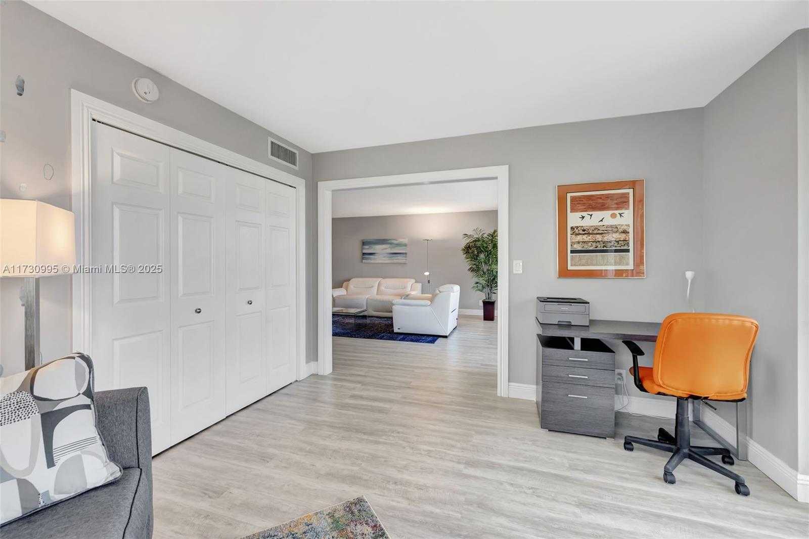 Small Image of 805 CYPRESS BLVD #301, Pompano Beach Number 27