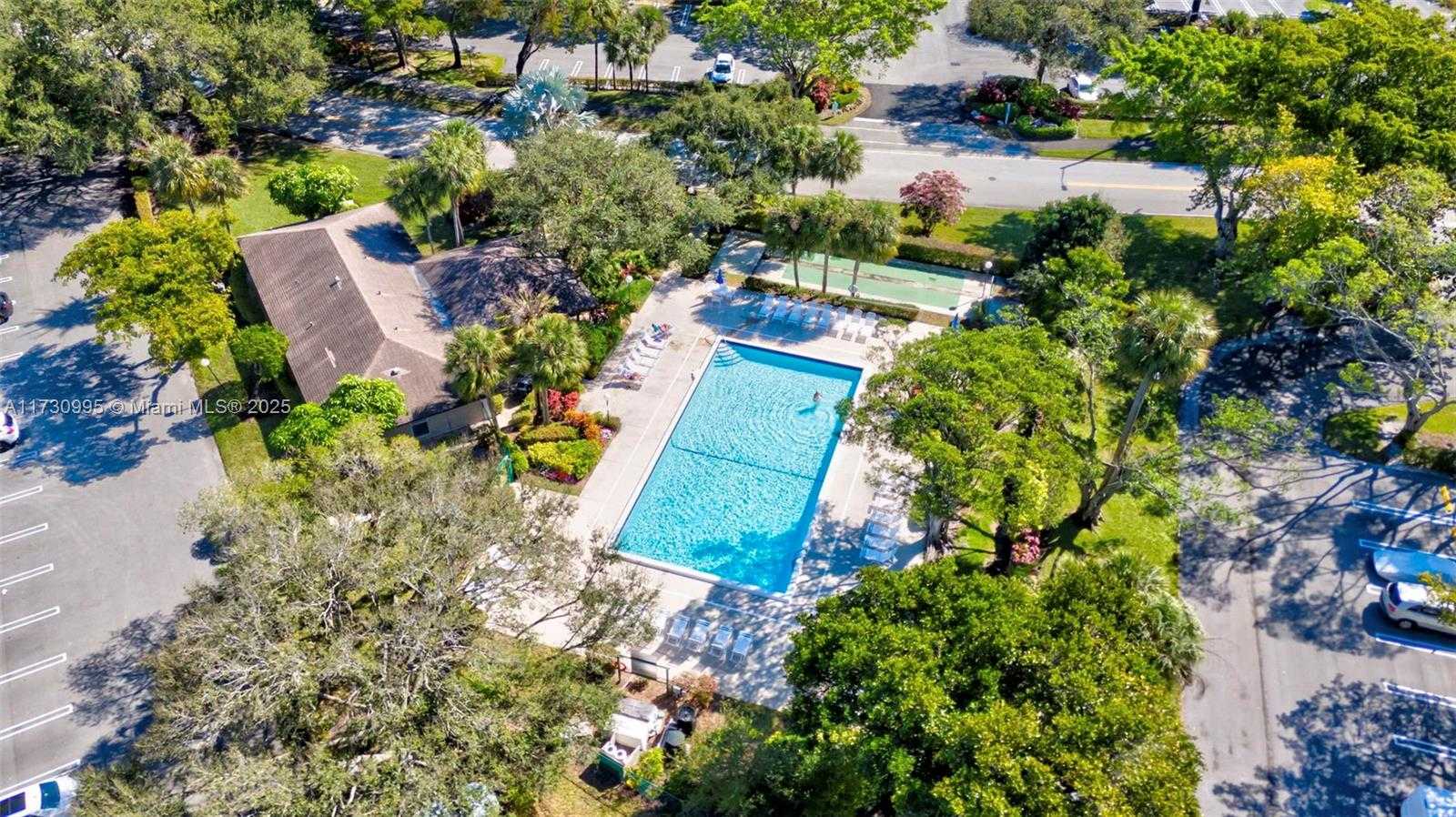 Small Image of 805 CYPRESS BLVD #301, Pompano Beach Number 48