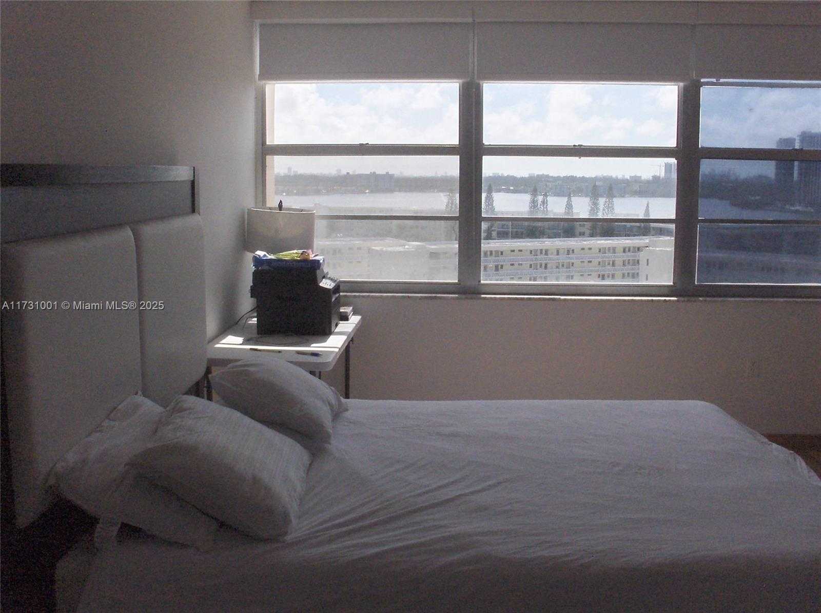 Small Image of 18031 BISCAYNE BLVD #1103, Aventura Number 5