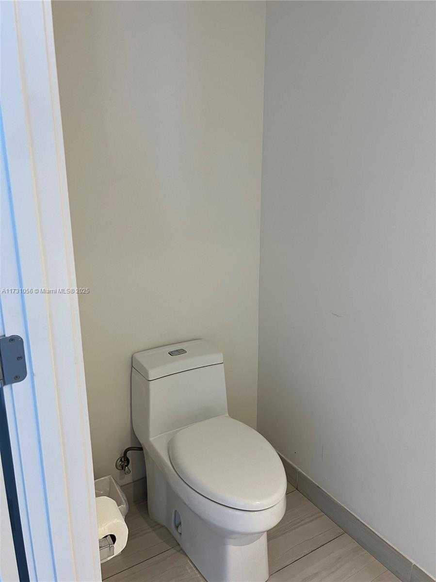 Small Image of 4010 SOUTH OCEAN DR #R1206, Hollywood Number 18