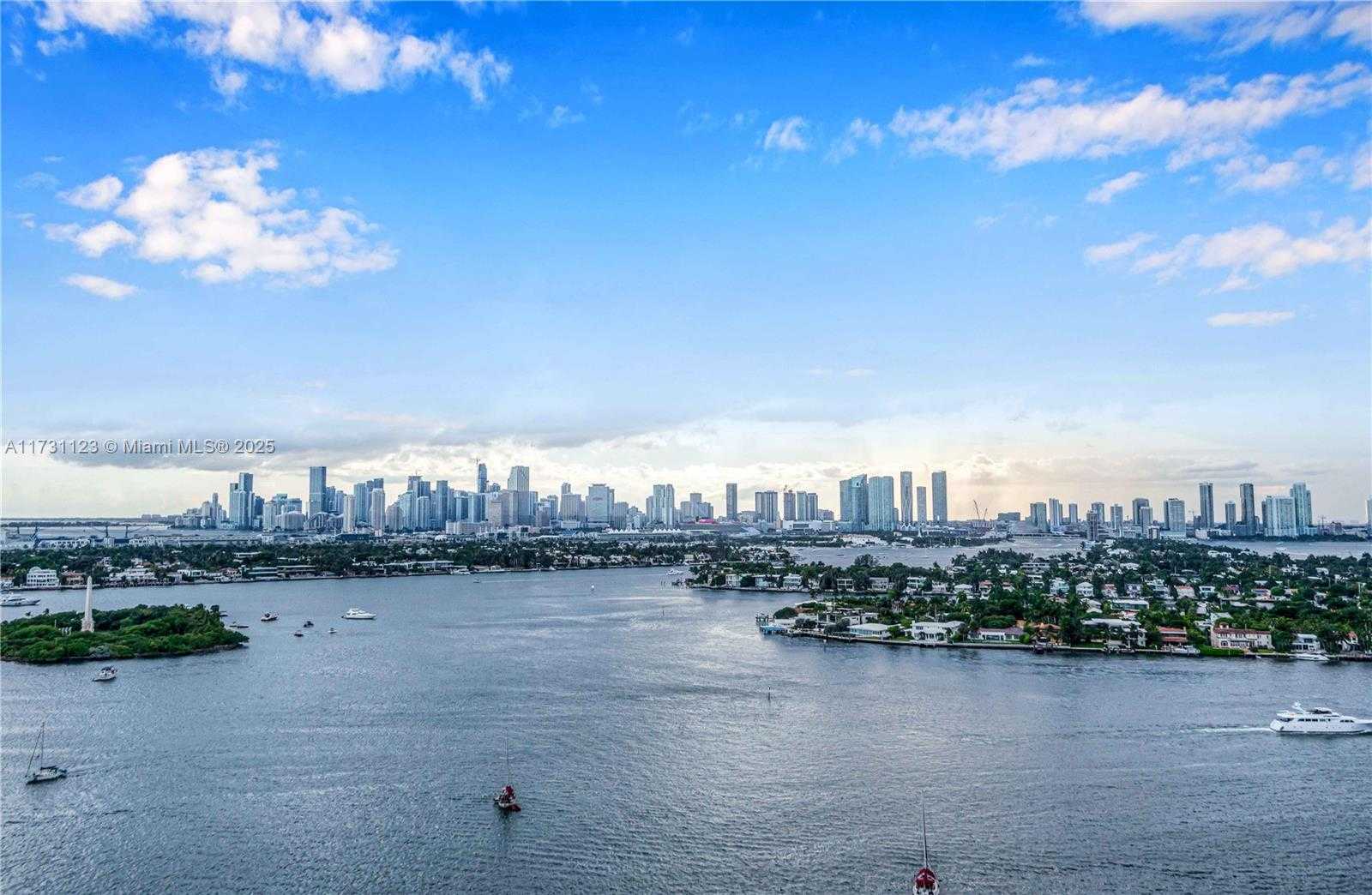 Small Image of 11 ISLAND AV #2010, Miami Beach Number 34