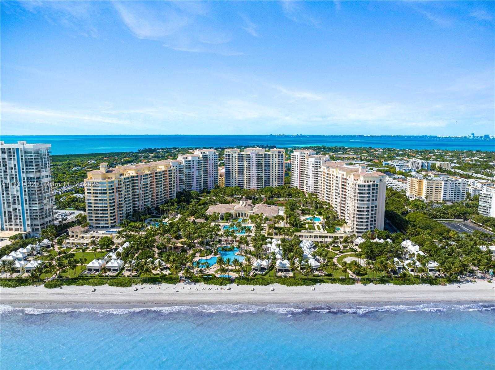 Small Image of 781 CRANDON BLVD #406, Key Biscayne Number 1