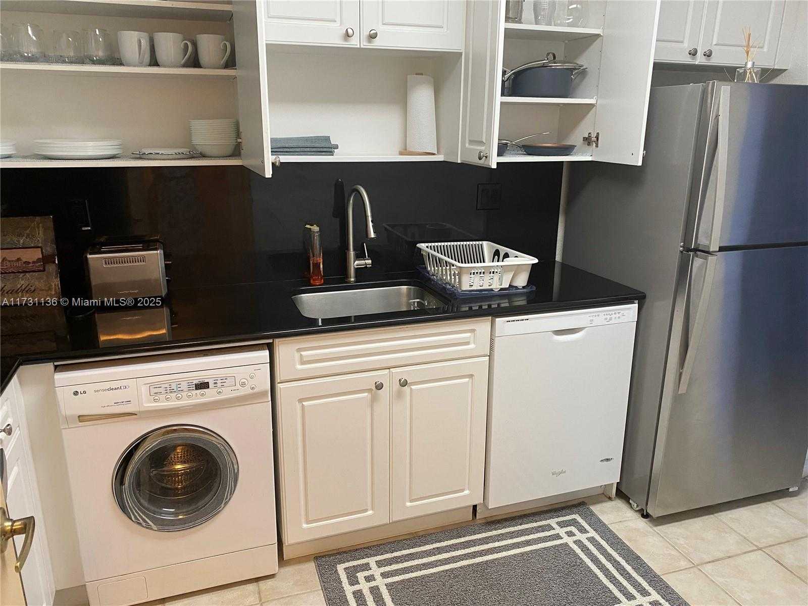 Small Image of 2501 SOUTH OCEAN #828, Hollywood Number 14
