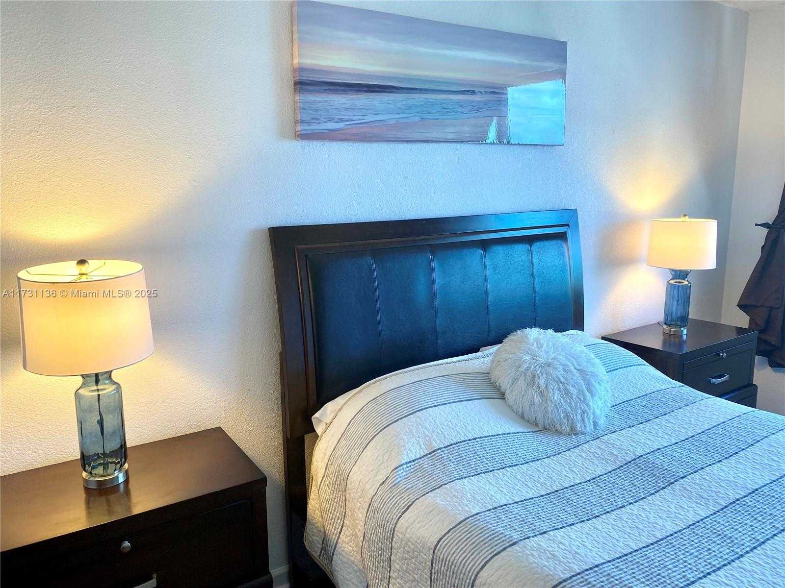 Small Image of 2501 SOUTH OCEAN #828, Hollywood Number 19