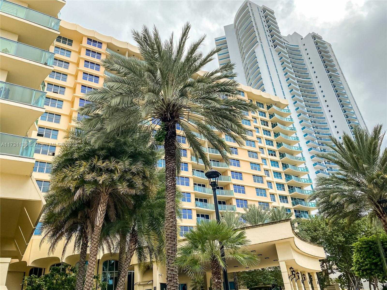 Small Image of 2501 SOUTH OCEAN #828, Hollywood Number 2