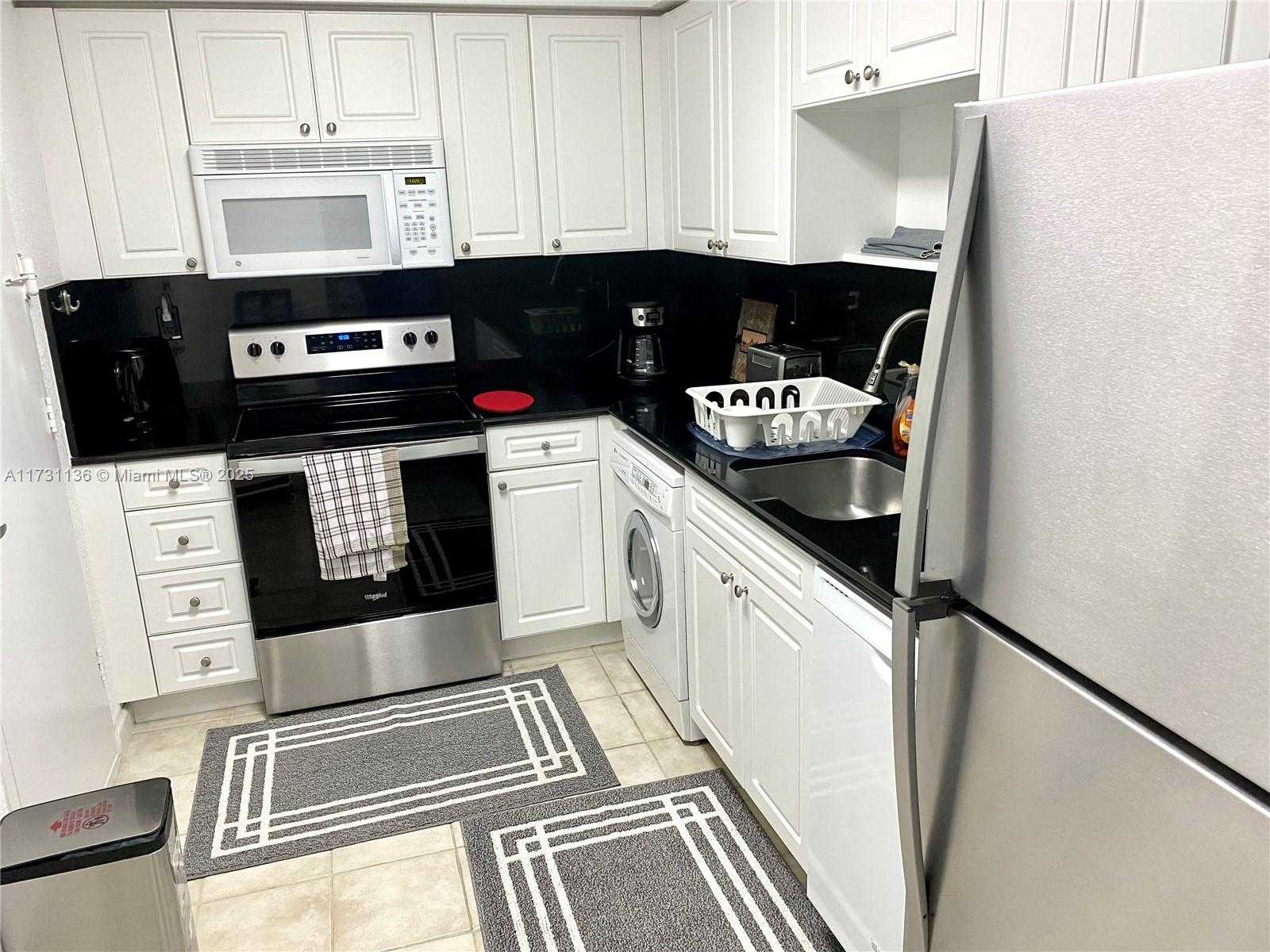 Small Image of 2501 SOUTH OCEAN #828, Hollywood Number 25