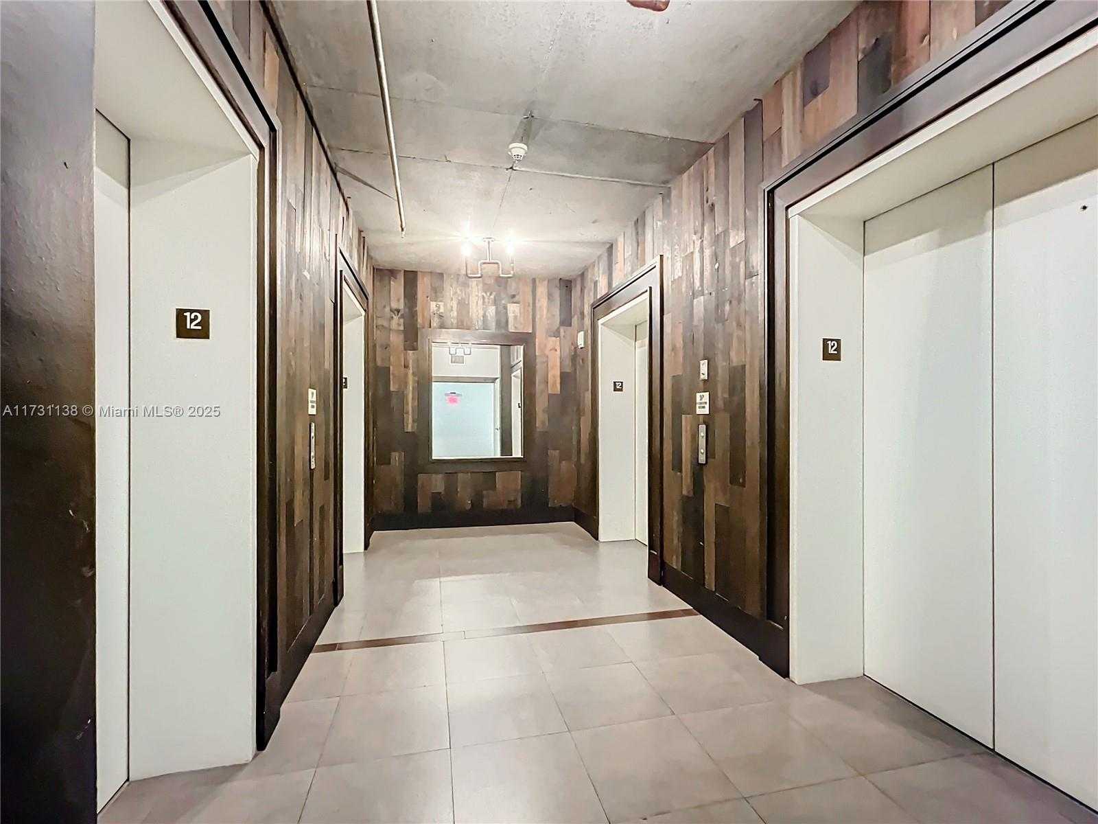 Small Image of 690 SOUTH WEST 1ST CT #1232, Miami Number 23