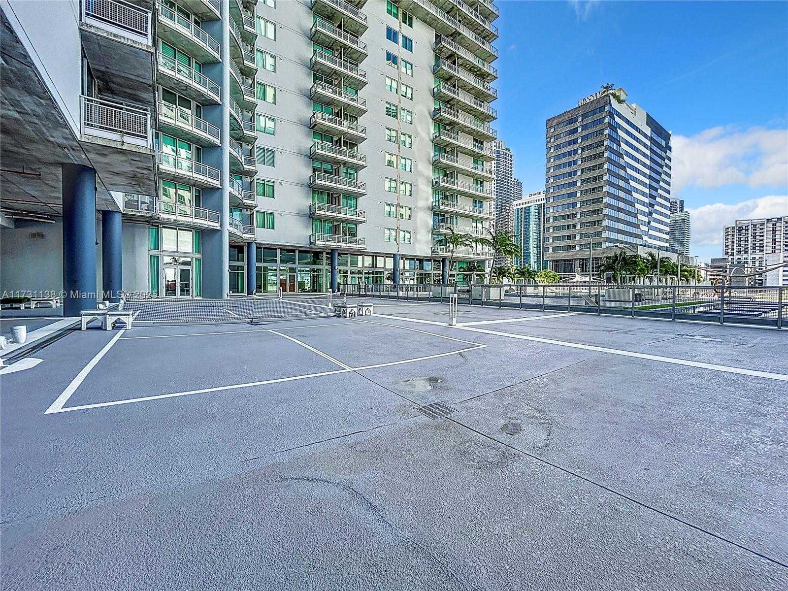 Small Image of 690 SOUTH WEST 1ST CT #1232, Miami Number 44