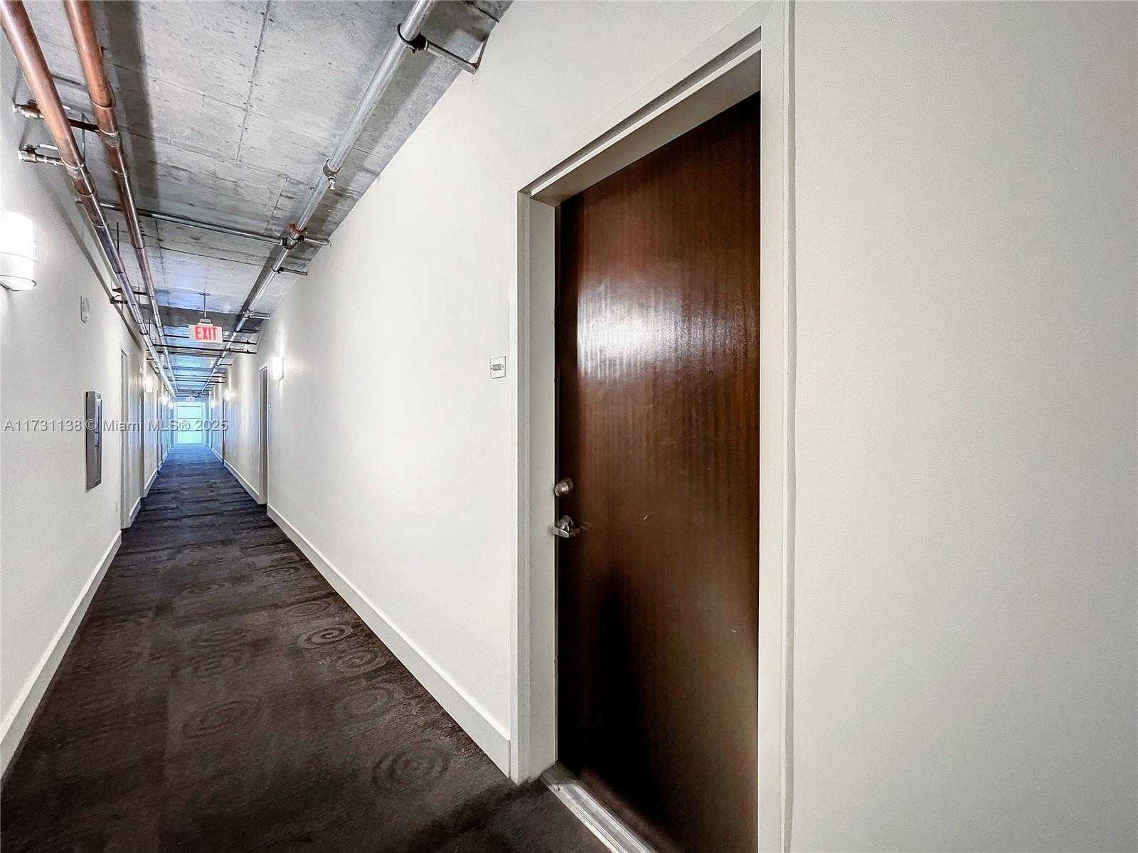 Small Image of 690 SOUTH WEST 1ST CT #1232, Miami Number 6