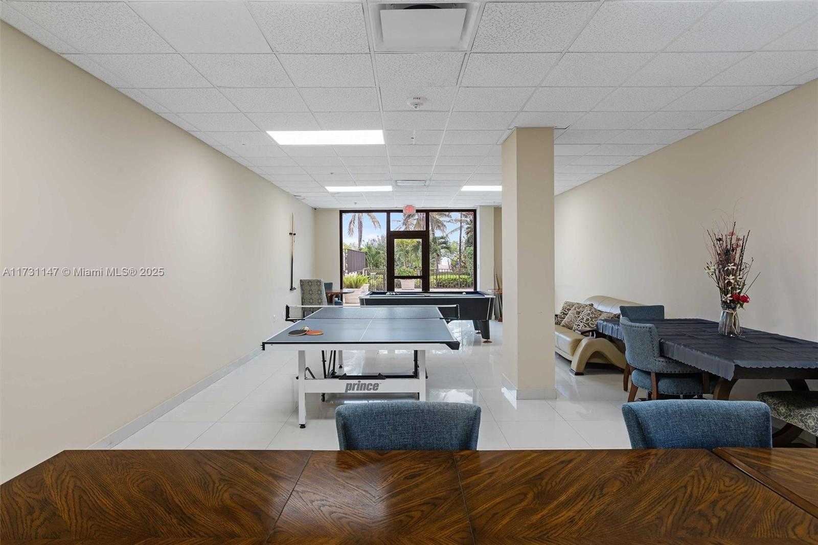 Small Image of 1623 COLLINS AVE #812, Miami Beach Number 26