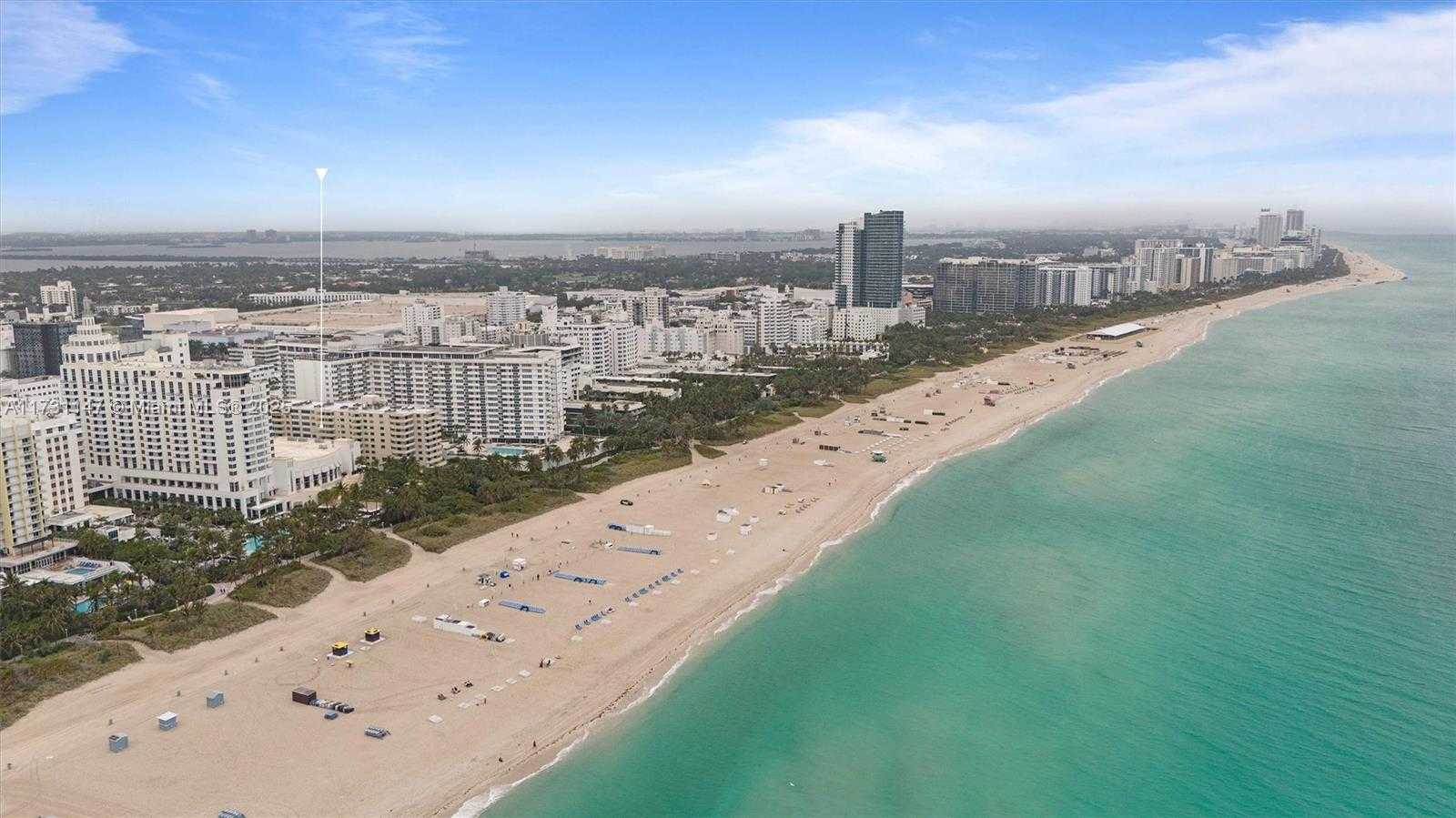 Small Image of 1623 COLLINS AVE #812, Miami Beach Number 31