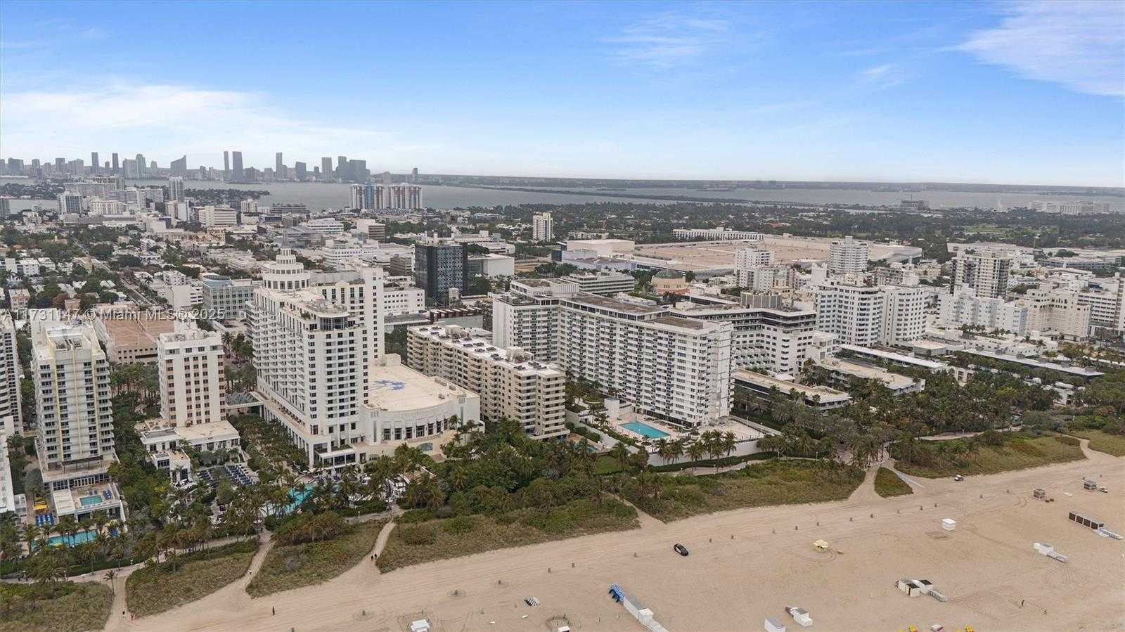 Small Image of 1623 COLLINS AVE #812, Miami Beach Number 34