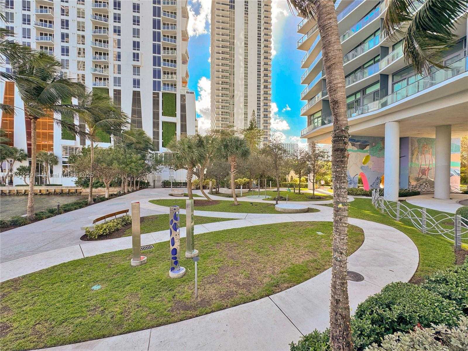 Small Image of 460 NORTH EAST 28TH ST #1708, Miami Number 9