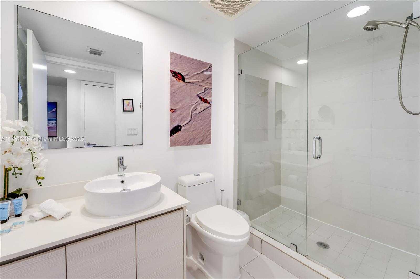 Small Image of 2602 EAST HALLANDALE BEACH BLVD #R1006, Hallandale Beach Number 13