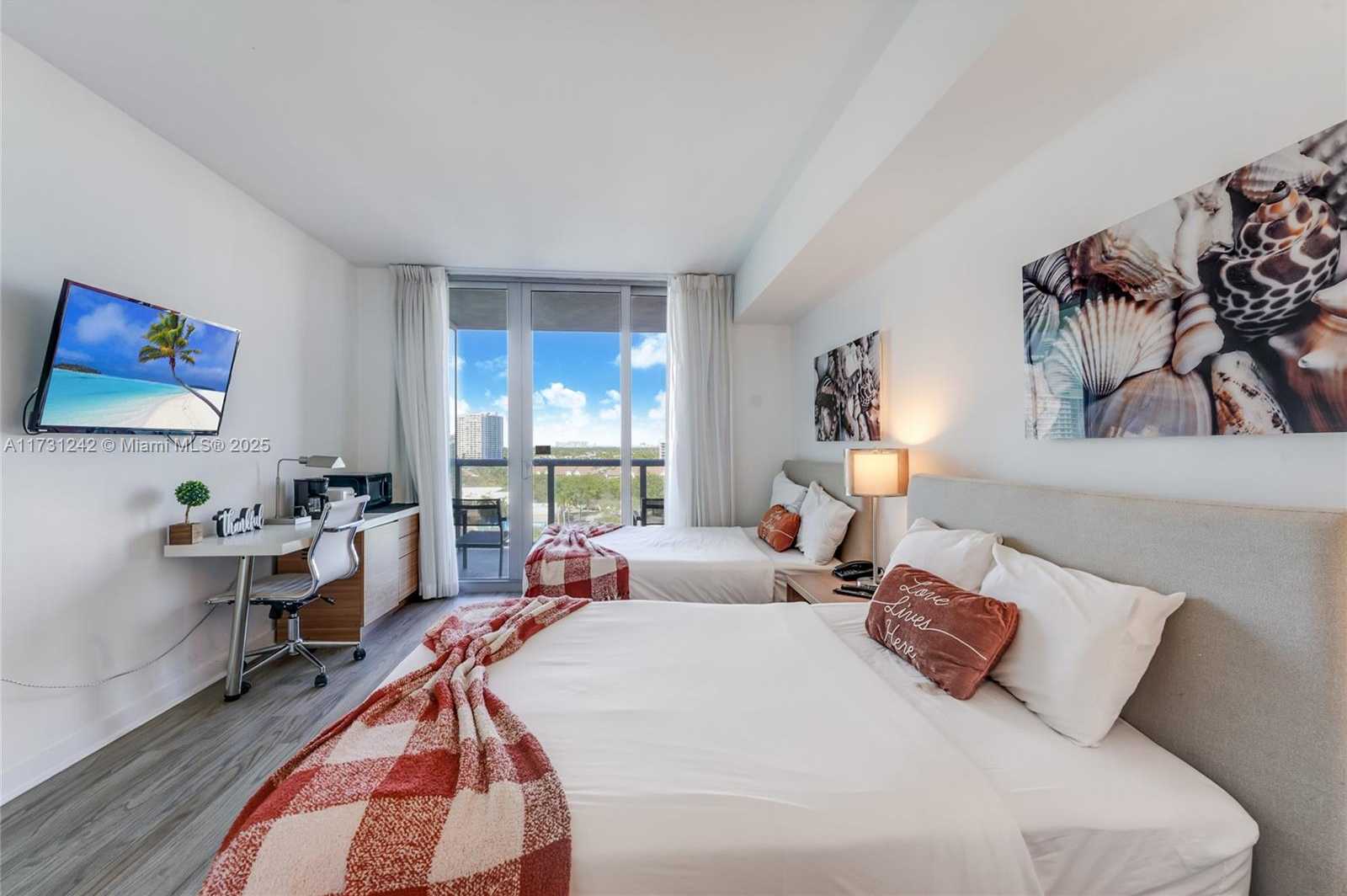 Small Image of 2602 EAST HALLANDALE BEACH BLVD #R1006, Hallandale Beach Number 9