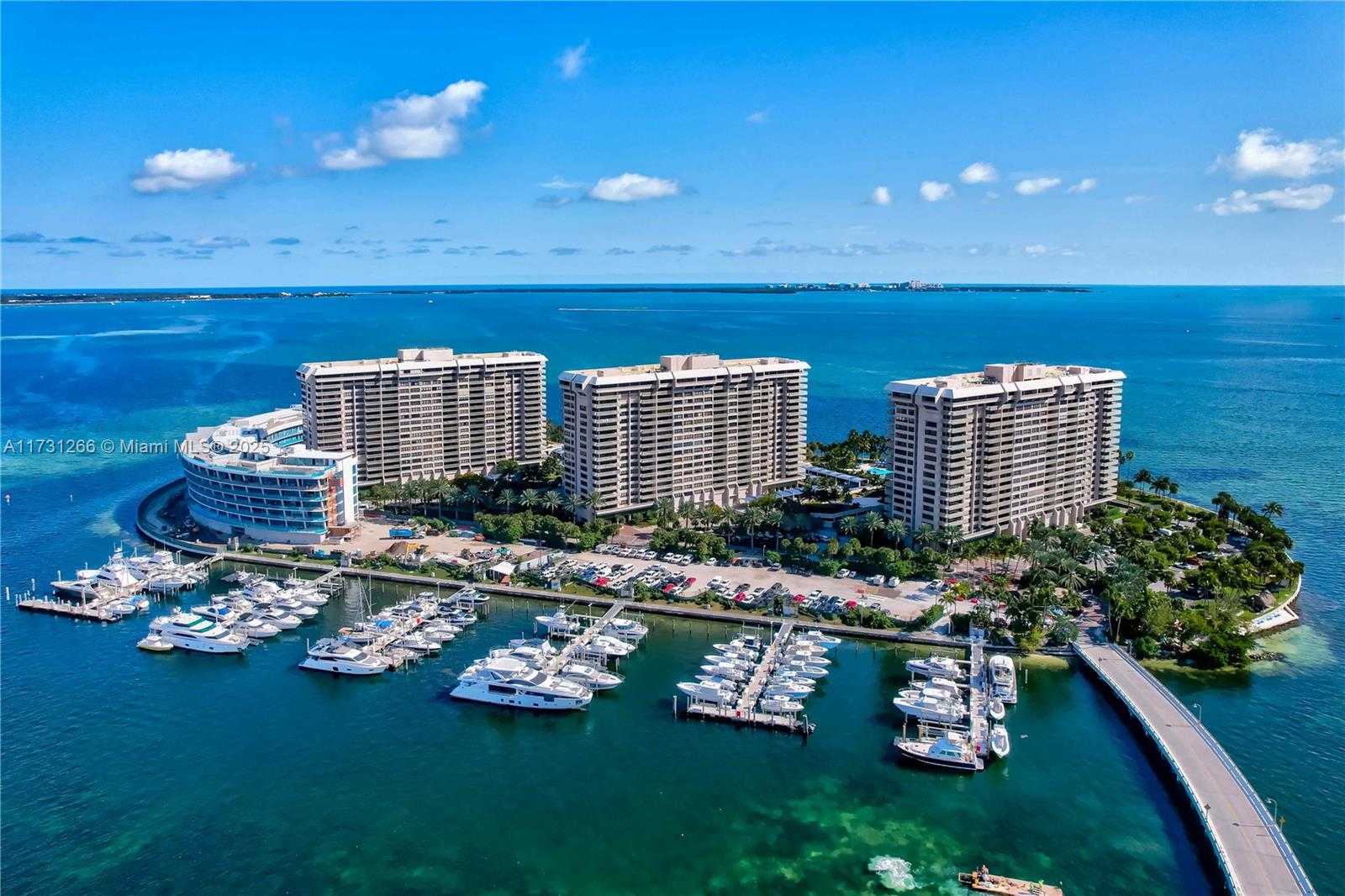 Small Image of 2 GROVE ISLE DR #B404, Coconut Grove Number 25