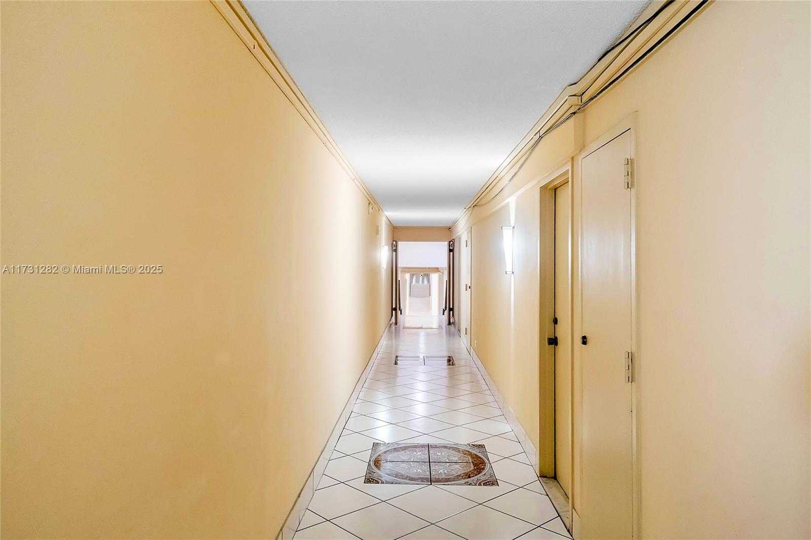 Small Image of 251 174 #107, Sunny Isles Beach Number 39