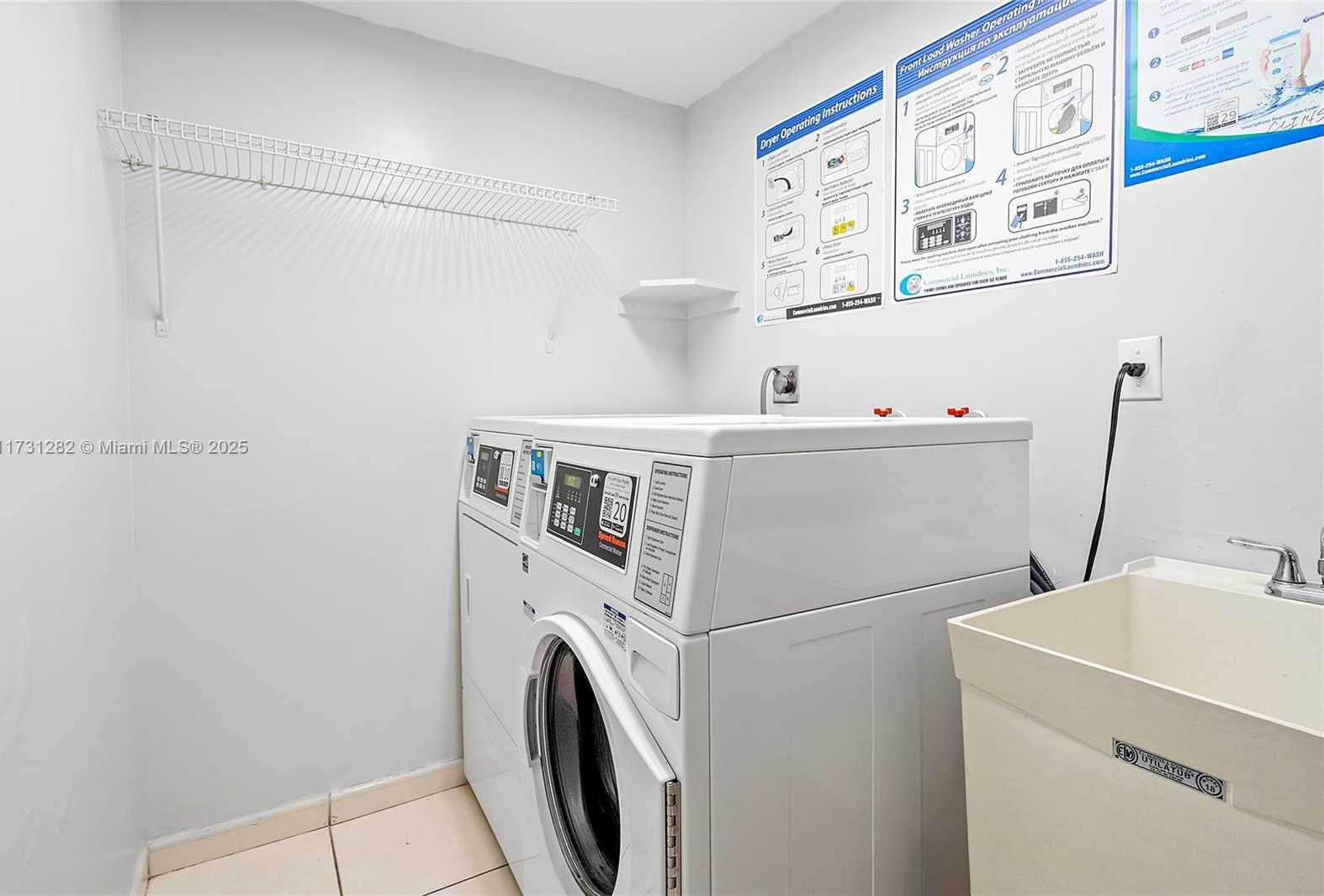 Small Image of 251 174 #107, Sunny Isles Beach Number 43