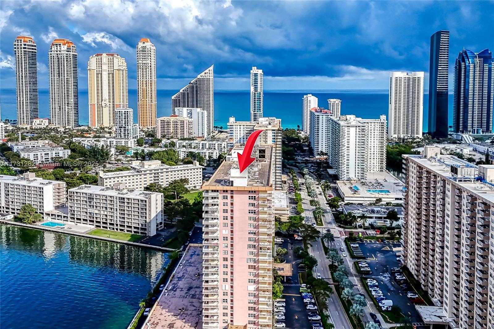 Small Image of 251 174 #107, Sunny Isles Beach Number 63