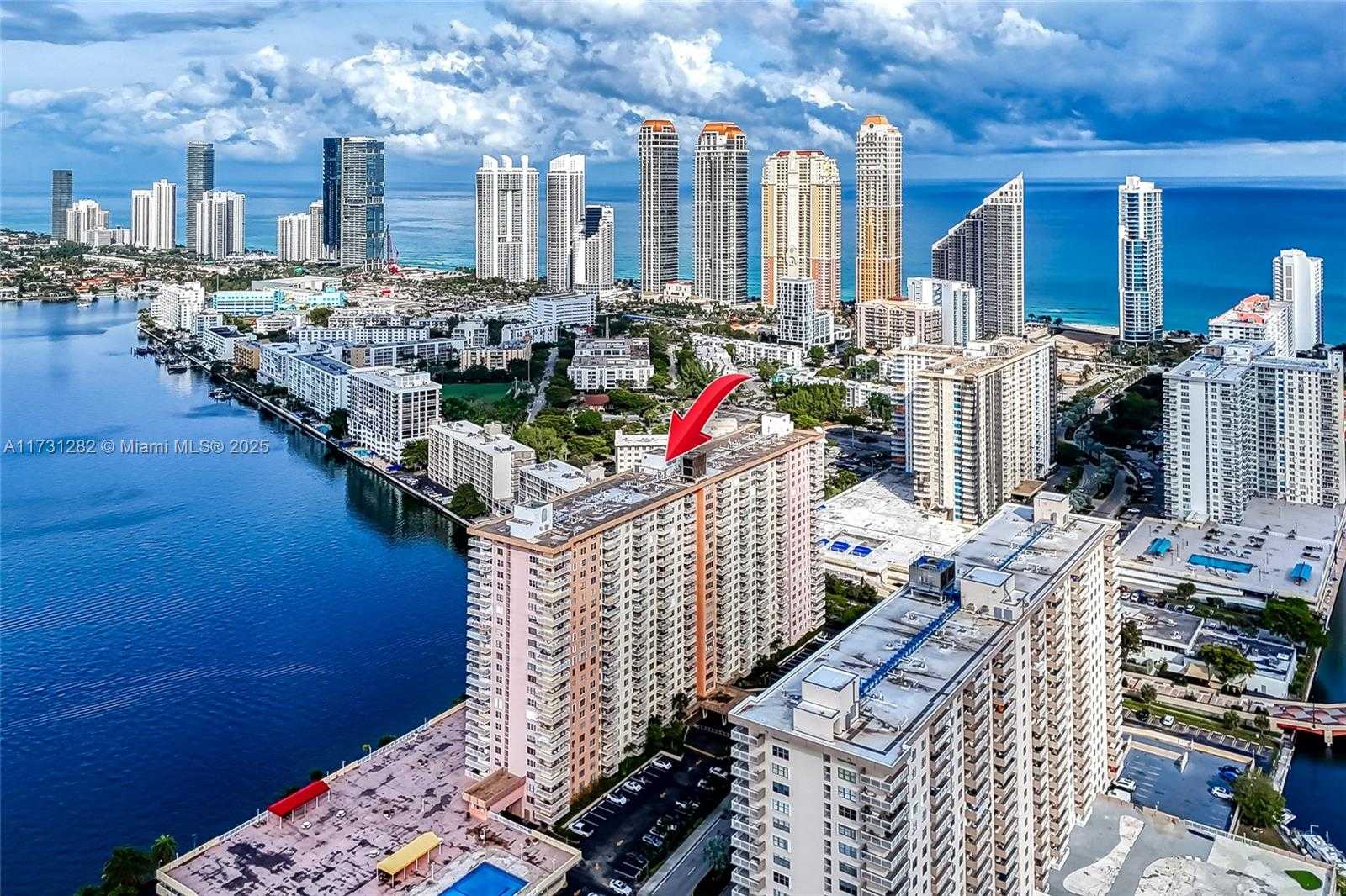 Small Image of 251 174 #107, Sunny Isles Beach Number 68
