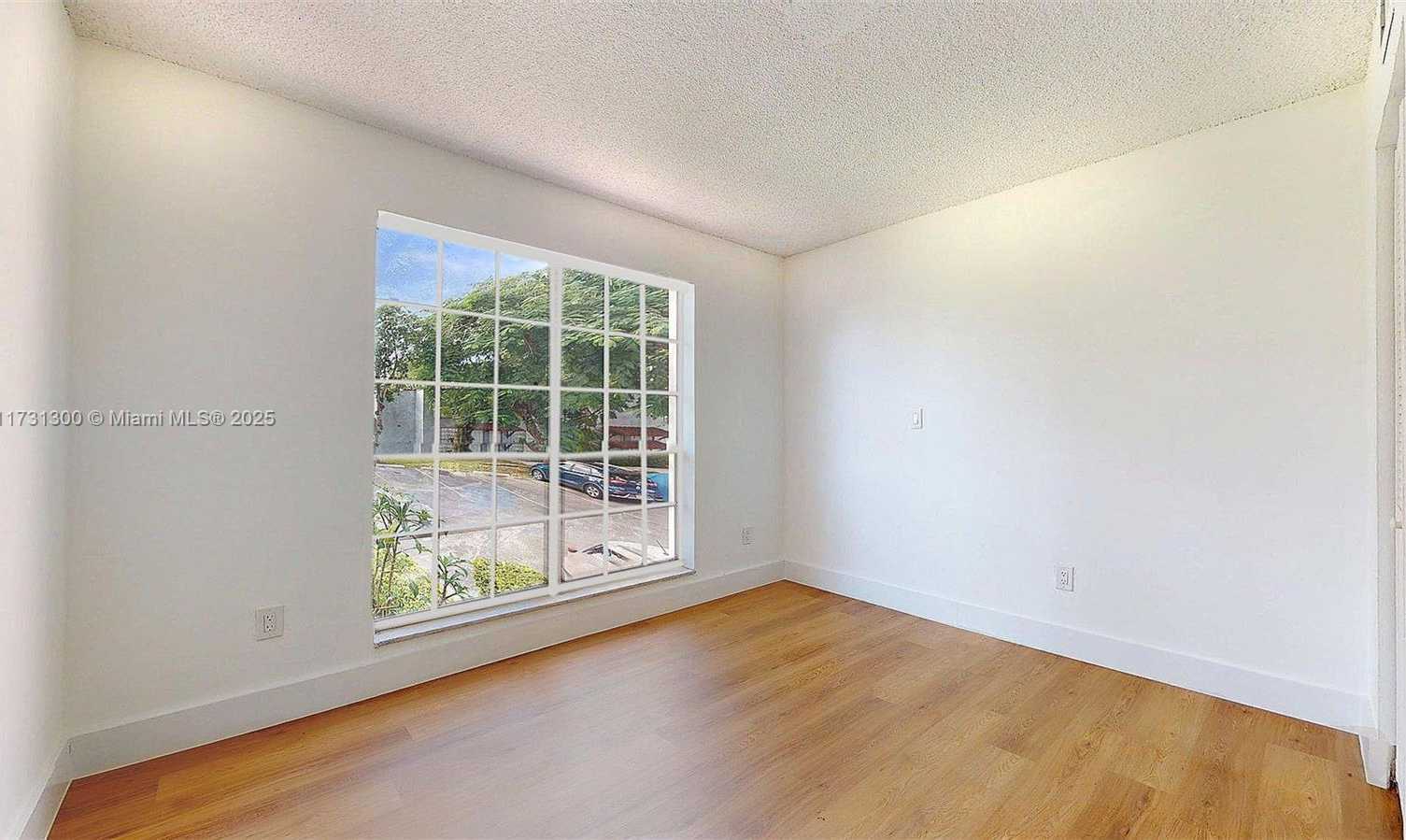 Small Image of 10772 NORTH KENDALL DR #G6, Miami Number 17