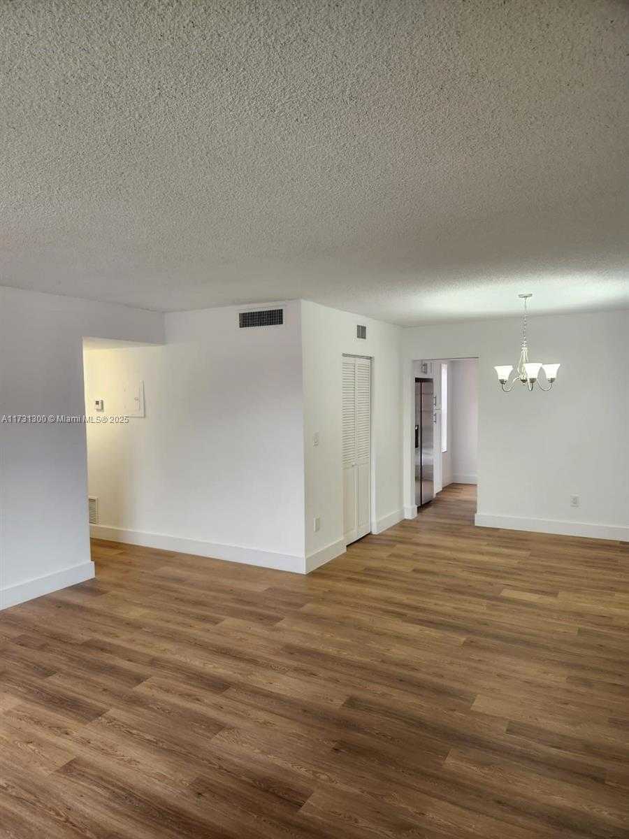 Small Image of 10772 NORTH KENDALL DR #G6, Miami Number 2