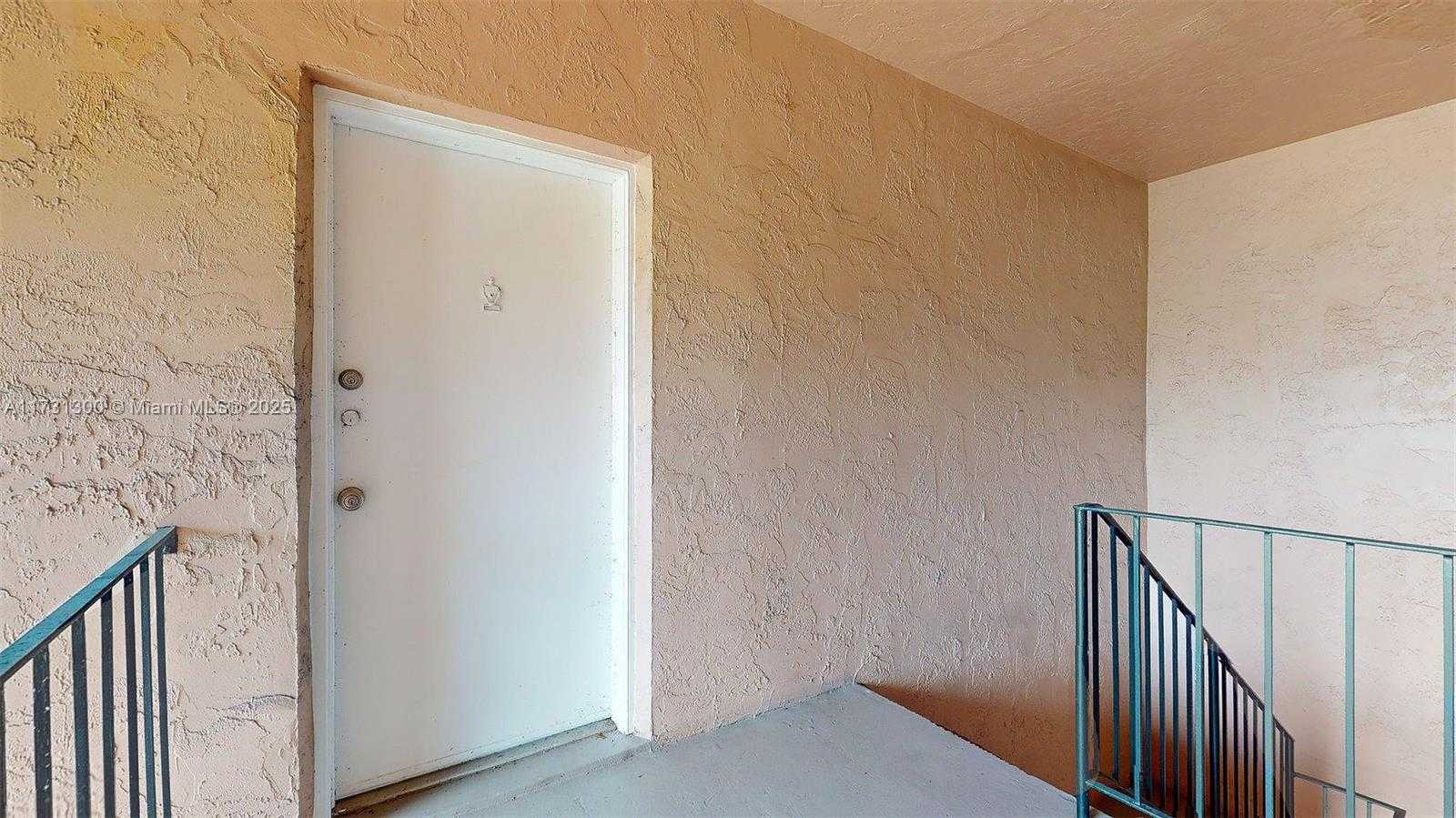 Small Image of 10772 NORTH KENDALL DR #G6, Miami Number 31