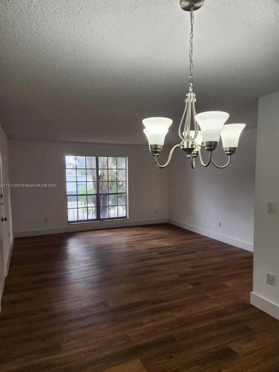 Small Image of 10772 NORTH KENDALL DR #G6, Miami Number 5