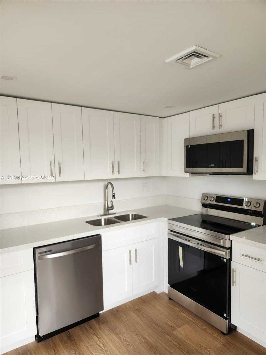 Small Image of 10772 NORTH KENDALL DR #G6, Miami Number 9