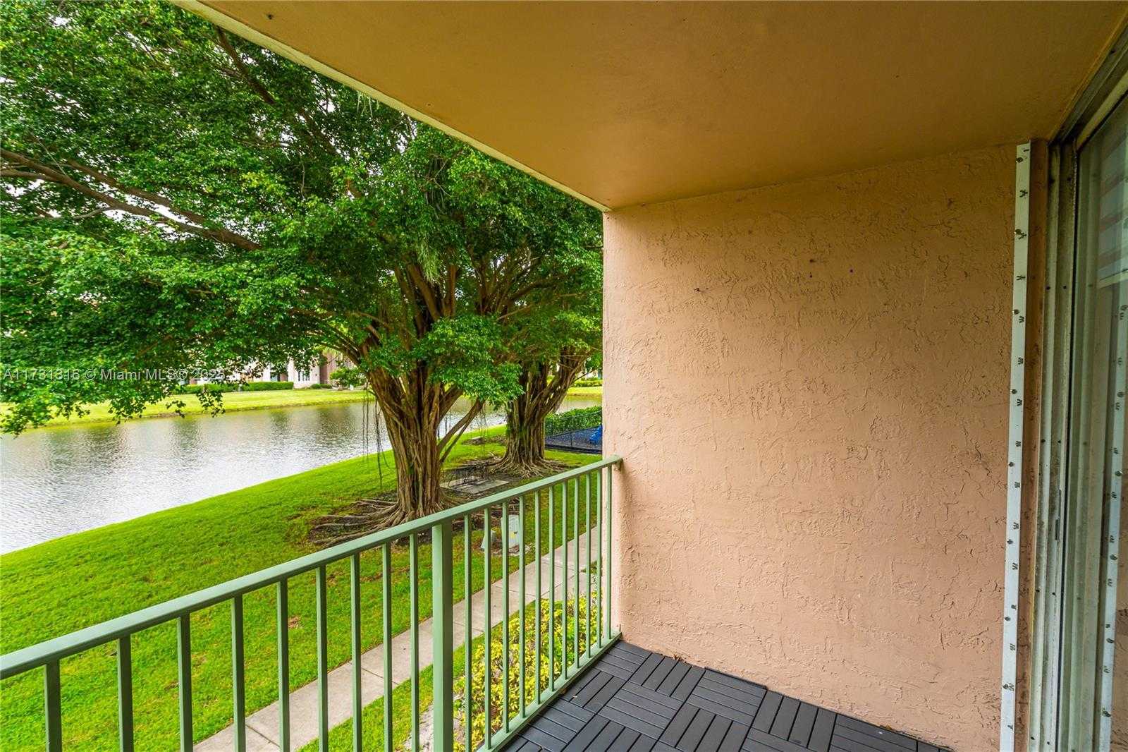 Small Image of 12142 SAINT ANDREWS PL #206, Miramar Number 21
