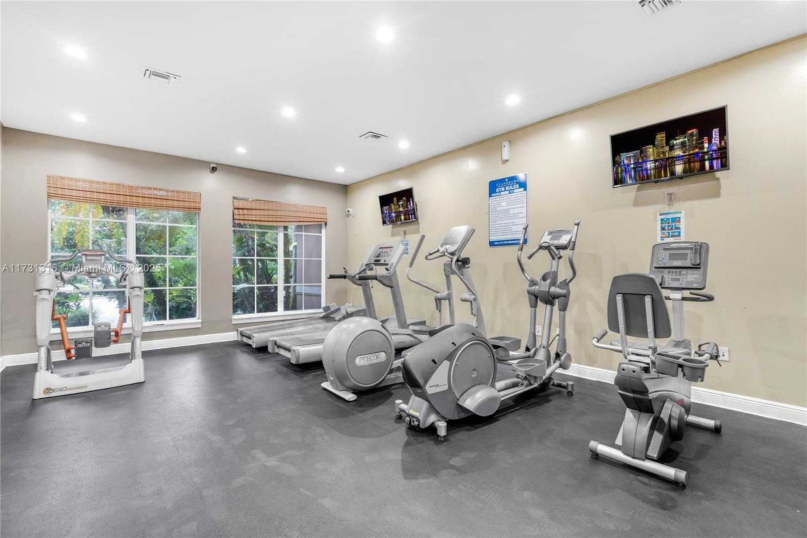 Small Image of 12142 SAINT ANDREWS PL #206, Miramar Number 30