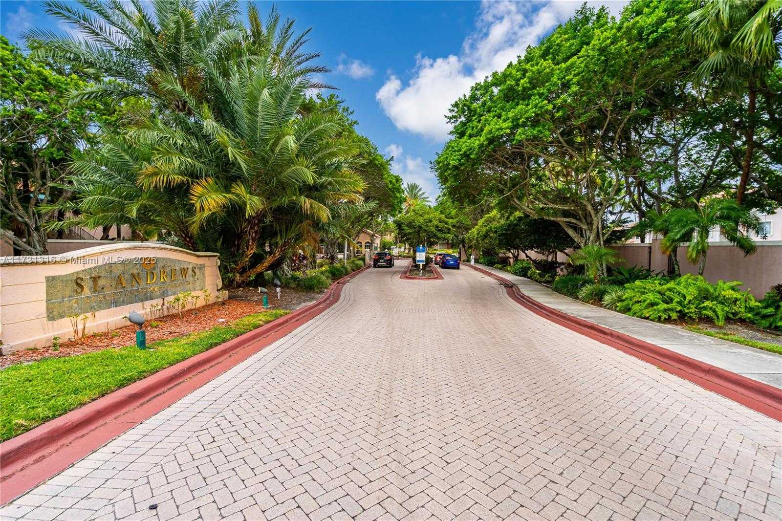 Small Image of 12142 SAINT ANDREWS PL #206, Miramar Number 33
