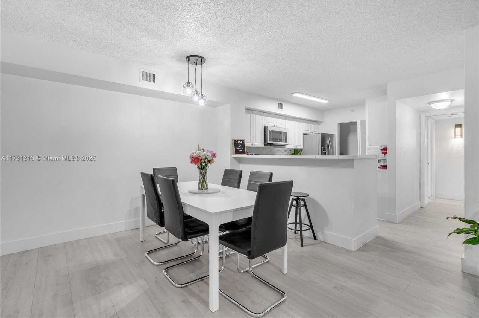 Small Image of 12142 SAINT ANDREWS PL #206, Miramar Number 5