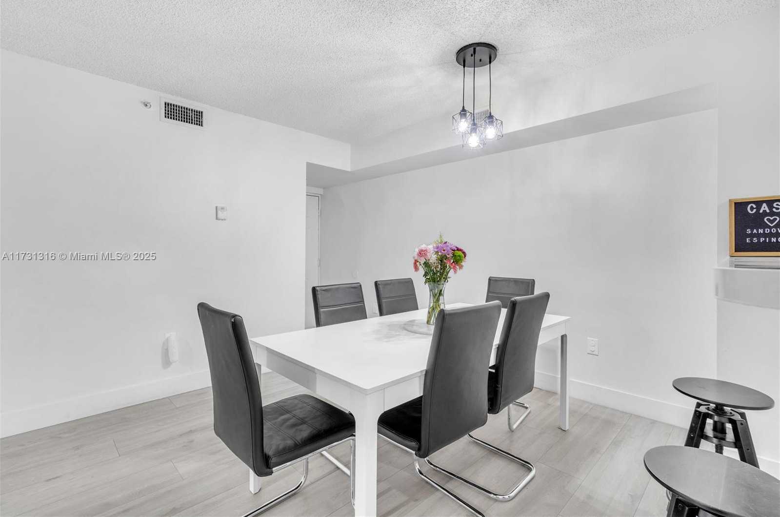 Small Image of 12142 SAINT ANDREWS PL #206, Miramar Number 6
