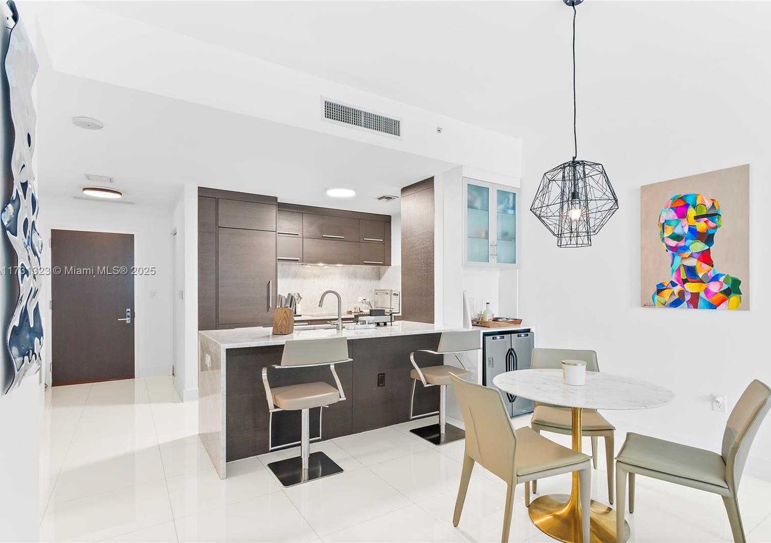 Small Image of 900 BISCAYNE BLVD #4810, Miami Number 10