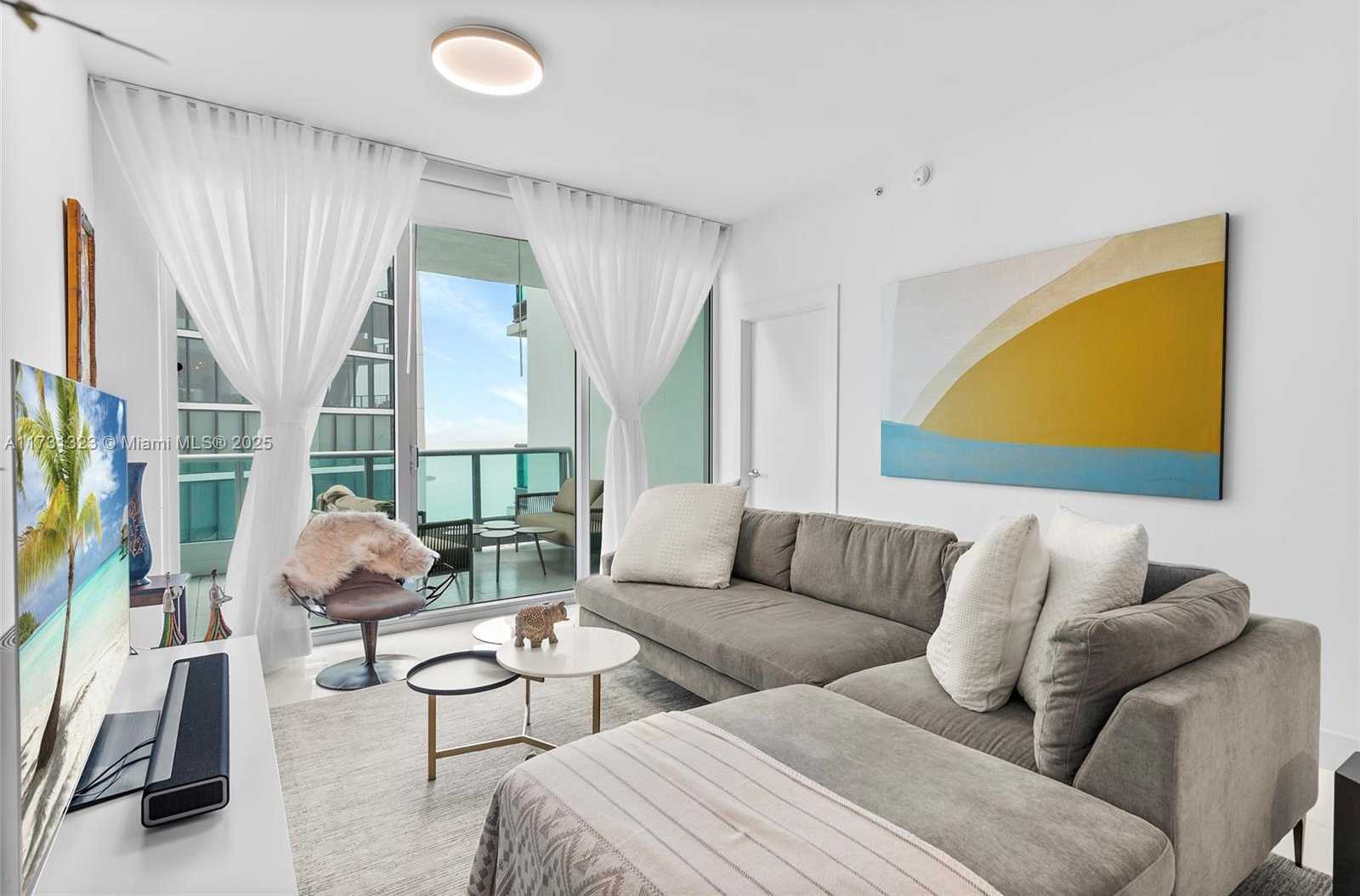 Small Image of 900 BISCAYNE BLVD #4810, Miami Number 14