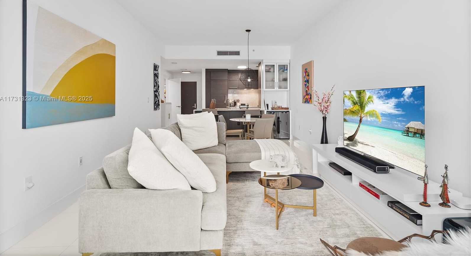 Small Image of 900 BISCAYNE BLVD #4810, Miami Number 15