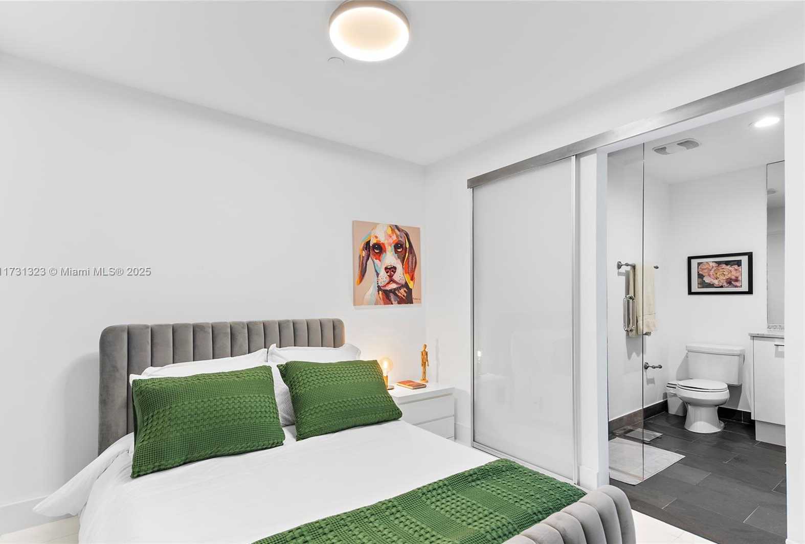 Small Image of 900 BISCAYNE BLVD #4810, Miami Number 6