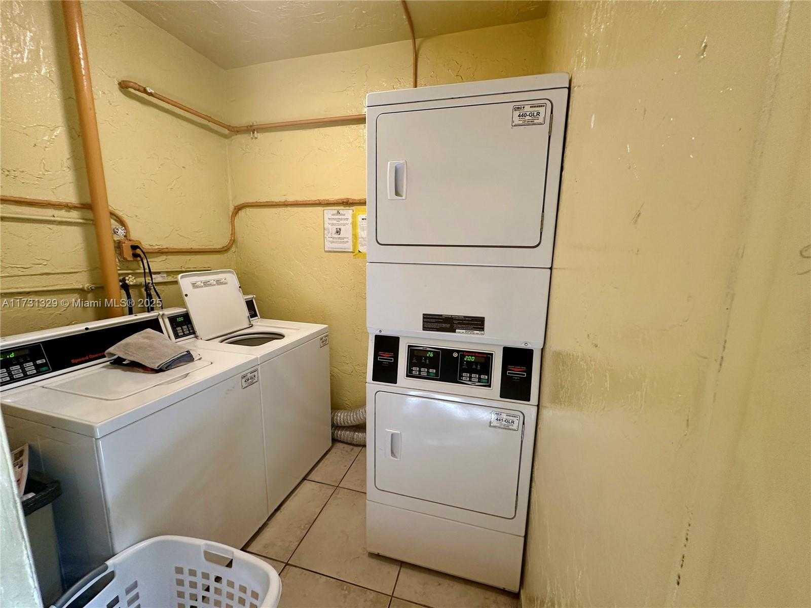 Small Image of 17911 NORTH WEST 68TH AVE #M106, Hialeah Number 27