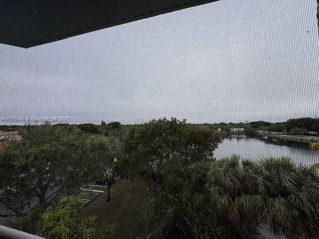 Small Image of 8335 SOUTH WEST 152ND AVE #PH2, Miami Number 10
