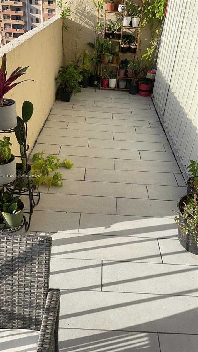 Small Image of 4675 WEST 18TH CT #1011, Hialeah Number 13