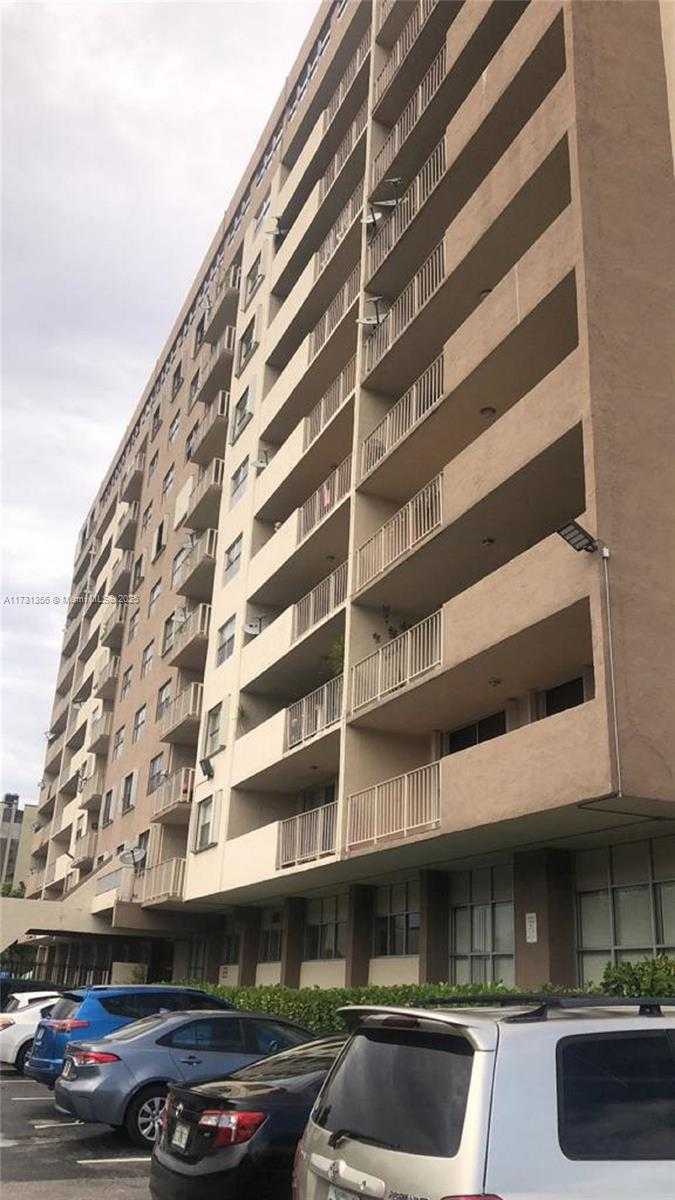 Small Image of 4675 WEST 18TH CT #1011, Hialeah Number 16