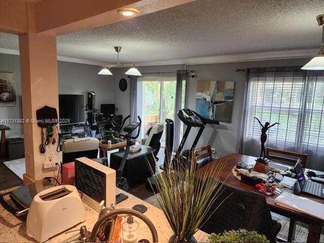 Small Image of 17911 NORTH WEST 68TH AVE #M104, Hialeah Number 11