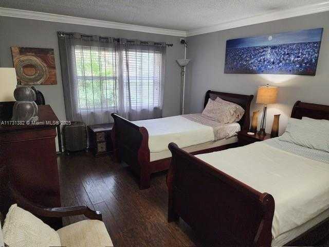 Small Image of 17911 NORTH WEST 68TH AVE #M104, Hialeah Number 7