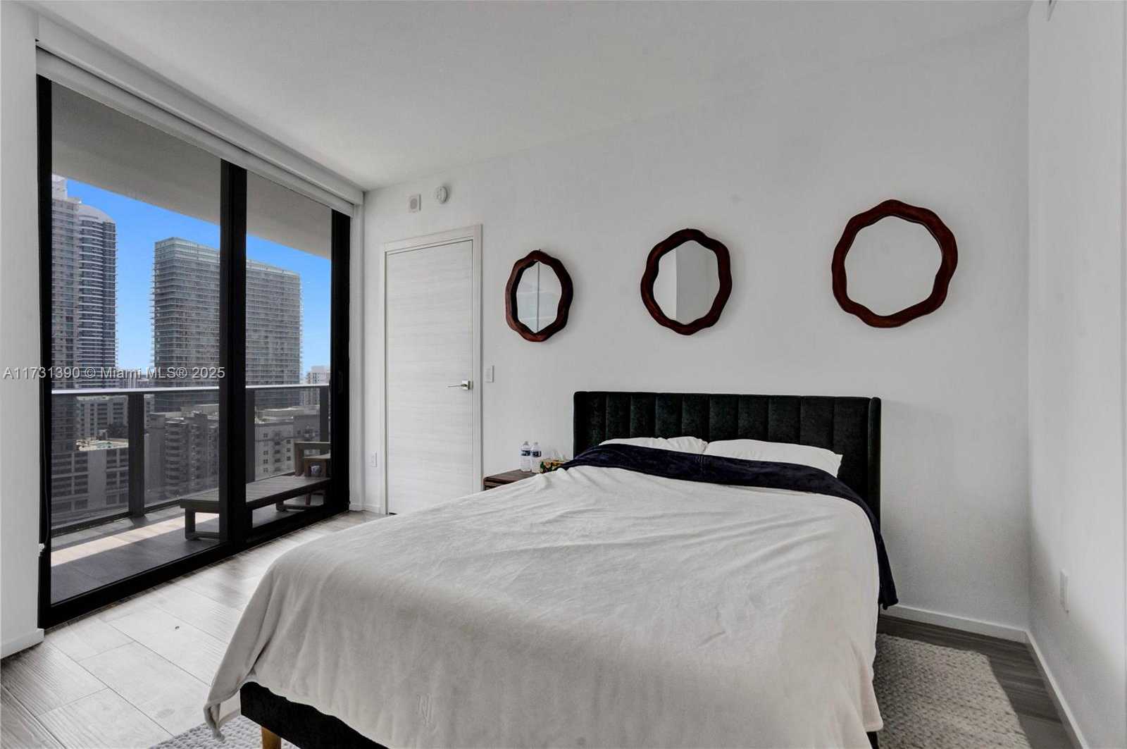 Small Image of 801 SOUTH MIAMI AVE #1801, Miami Number 15