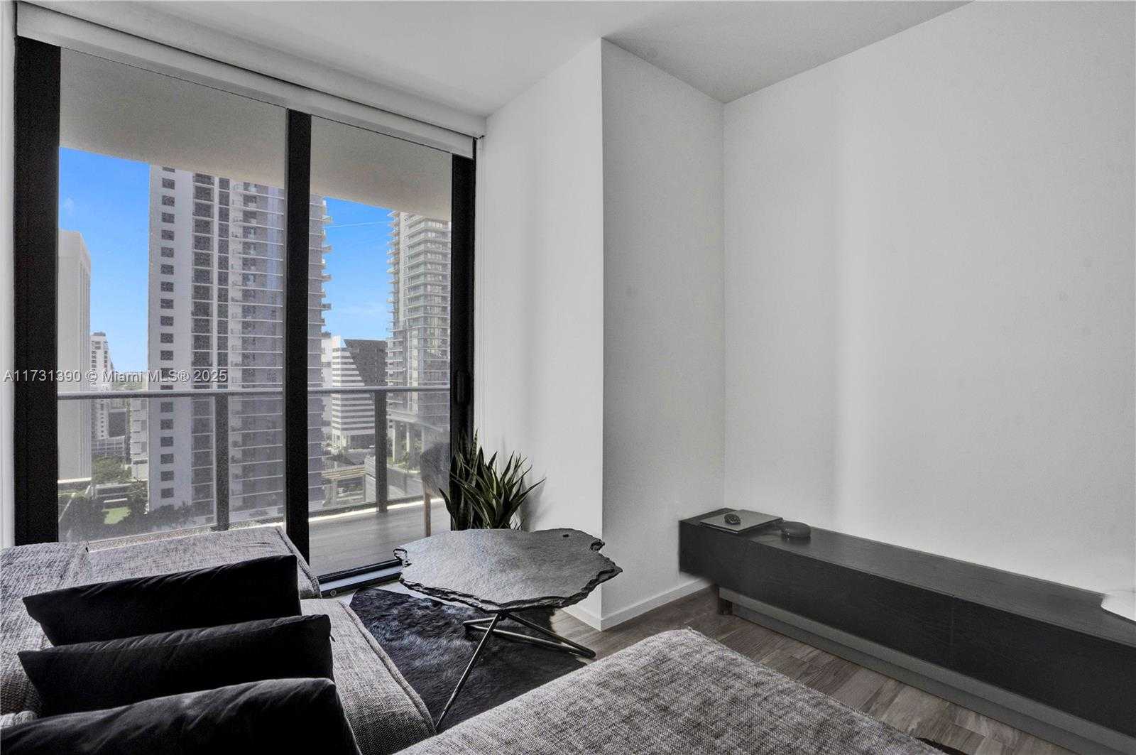 Small Image of 801 SOUTH MIAMI AVE #1801, Miami Number 25