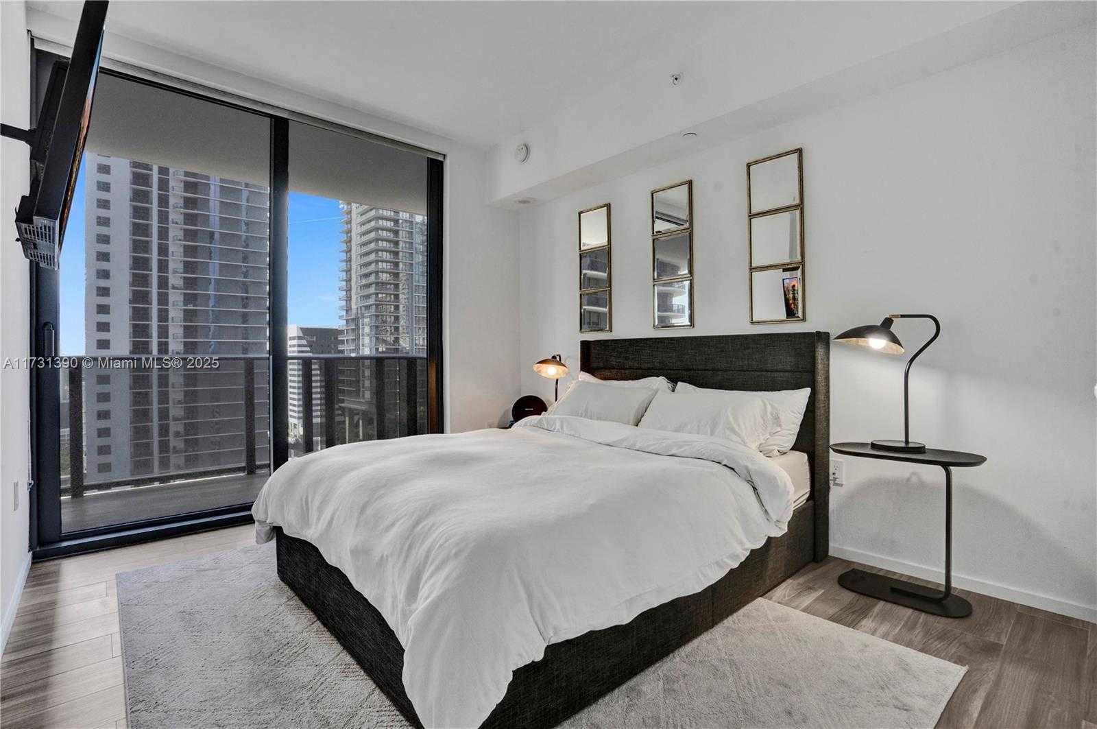 Small Image of 801 SOUTH MIAMI AVE #1801, Miami Number 29